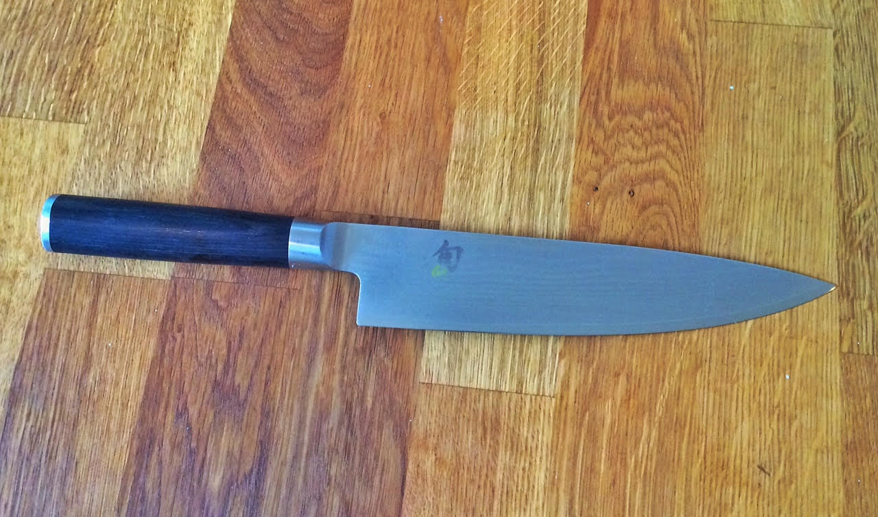 Choosing your first knife Learn to cook by taming your kitchen!