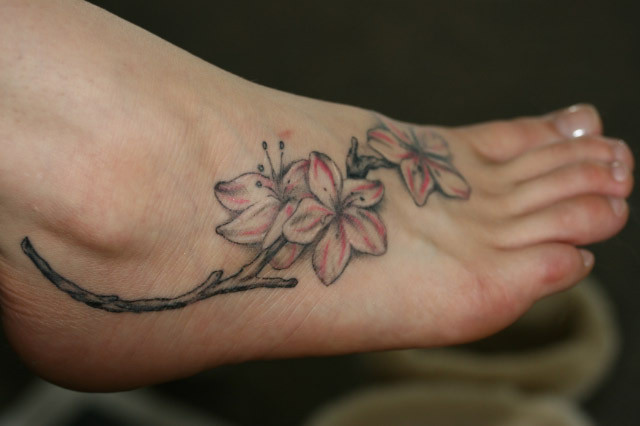 tattoo ideas for girls. tattoo designs for girls feet.