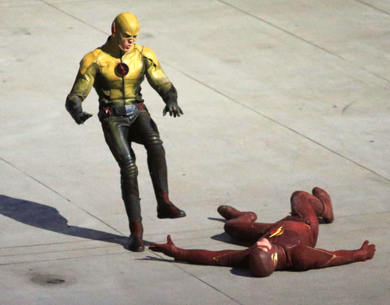 SNEAK PEEK "The Flash The Man In The Yellow Suit"