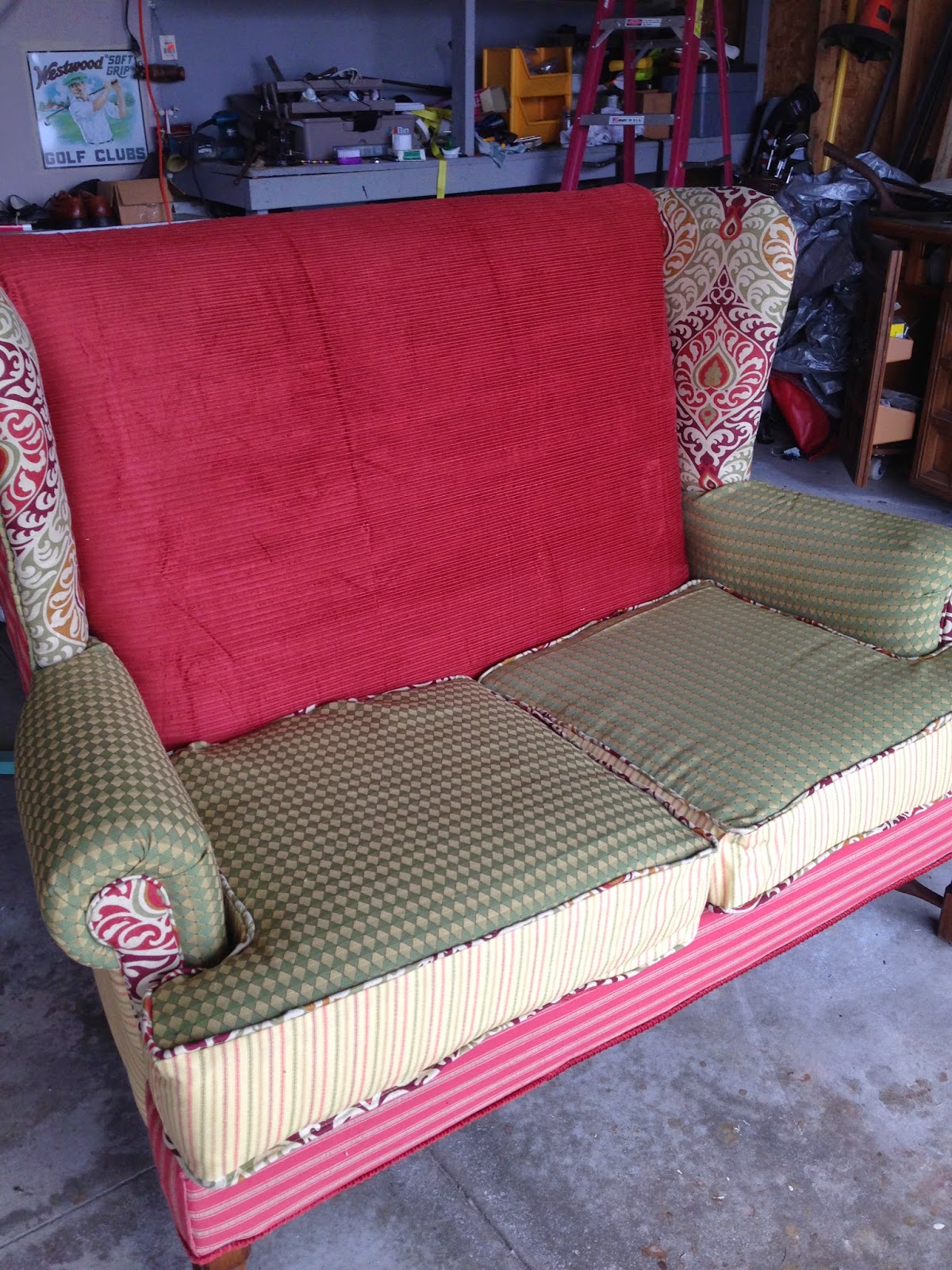 Thrifty Treasures Fun settee makeover