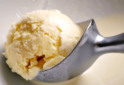 neseli sefin mutfagi ev yapimi dondurma tarifi evde dondurma nasil yapilir evde dondurma yapmak