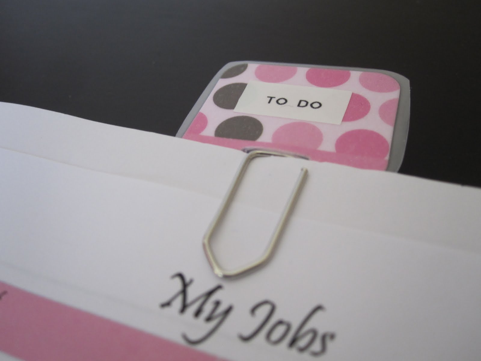 Cassadiva ClipTabs A Paper Clip crossed with a Sticky Note