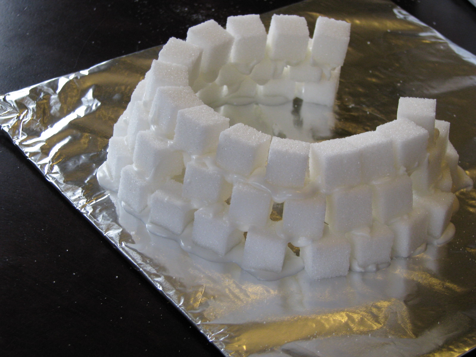 Making Merry Memories Sugar Cube Igloo