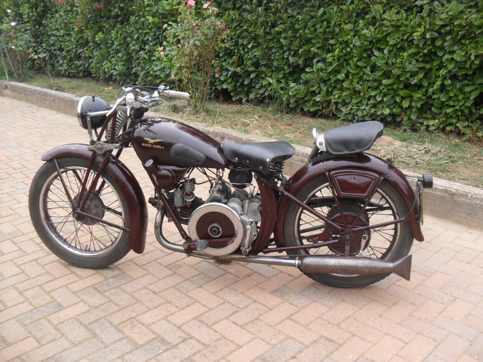 1937 -MOTO-GUZZI