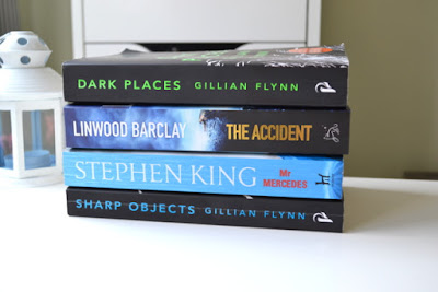 The Holiday Reads