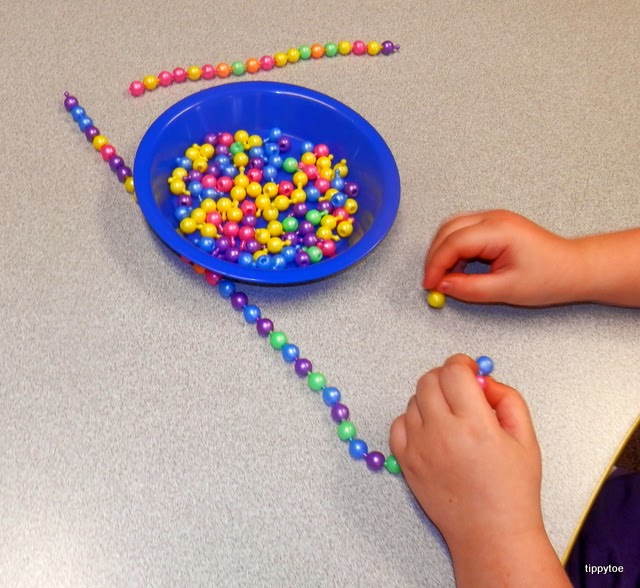 Tippytoe Crafts Peas in a Pod