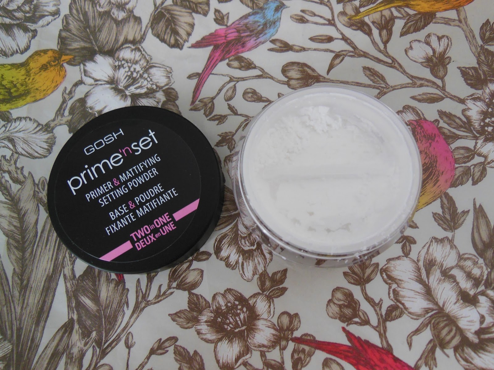 GOSH prime and set primer and mattifying powder