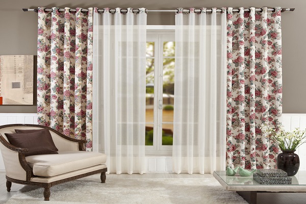 Corticenter  Cortinas y estores On-line: Cómo limpiar las cortinas de casa:  trucos básicos