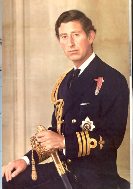 http://2.bp.blogspot.com/-hTEcxvir-1I/TZA7F-3w1KI/AAAAAAAANAw/ZkFIbyMhM_w/s400/PRINCE+CHARLES+TAKEN+IN+1977.jpg