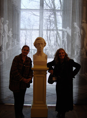 Kalicinska and Trochimczyk with marble Chopin bust, Warsaw