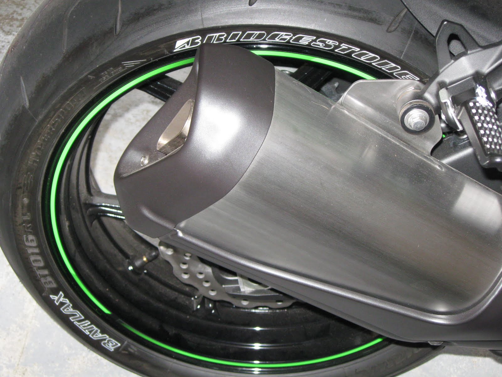 DIY Tire Paint KawiForums Kawasaki Motorcycle Forums