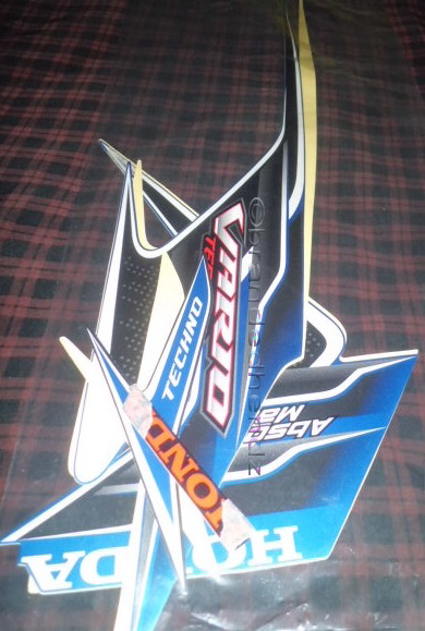 Modif Motor Vario Warna Putih Modif Motor Vario Warna Putih