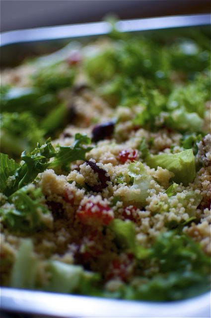 Ensi-iltapirskeiden couscous-salaatti