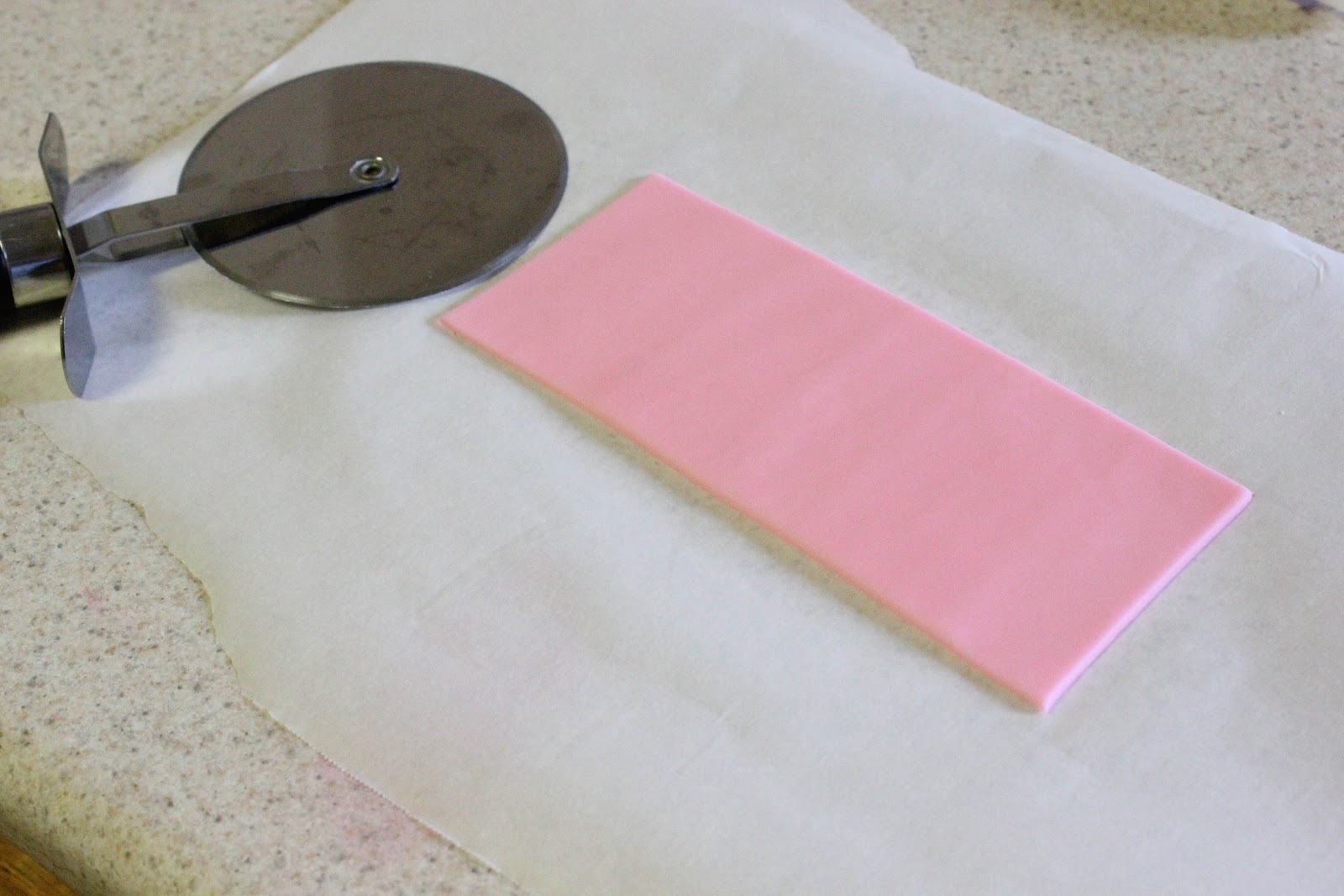 MBC Fondant Awareness Ribbons + Packaging Cupcakes