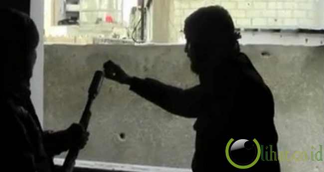 Peluncur Granat/pipe bom Peluncur Granat/pipe bom