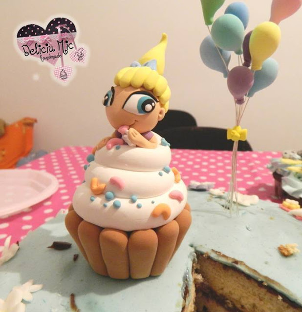 Figurine tort aniversare Figurine tort aniversare