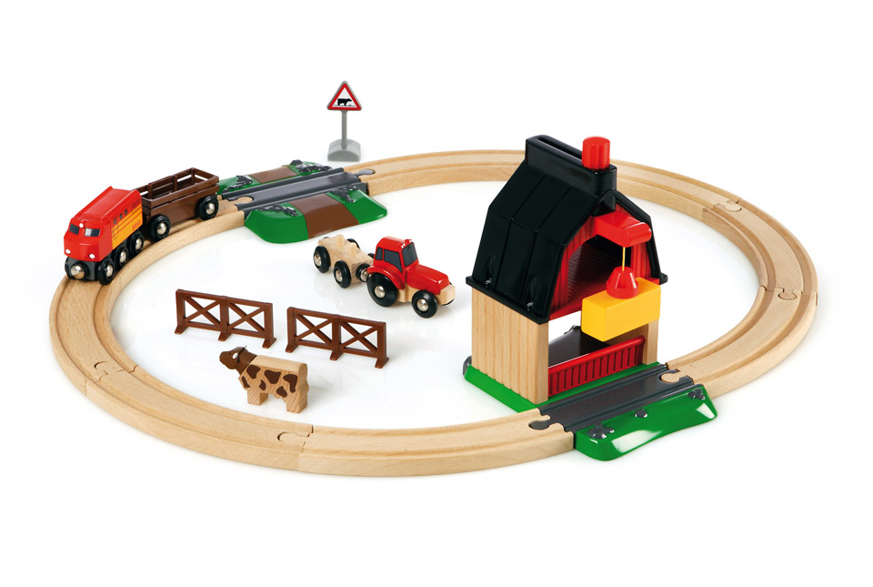 childrens wooden train set