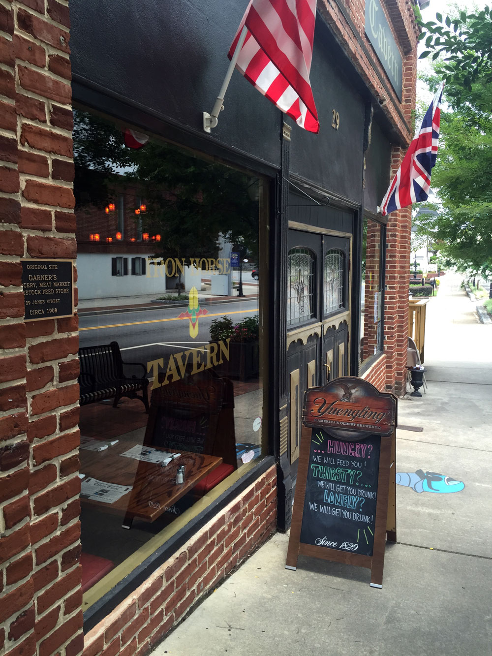 Independent Restaurant Review and Independent Brewery Review Iron