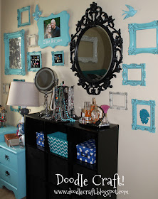 Doodlecraft: Bedroom Gallery Wall!