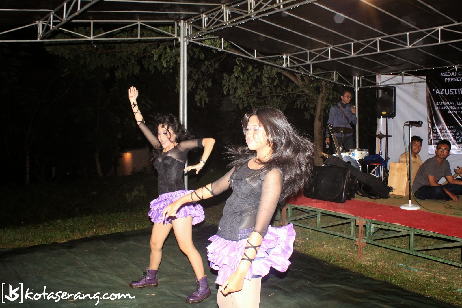 Event - Akustik Asik By: kedaiceriaa, CiRKoRM dan KotaSerang Event - Akustik Asik By: kedaiceriaa, CiRKoRM dan KotaSerang
