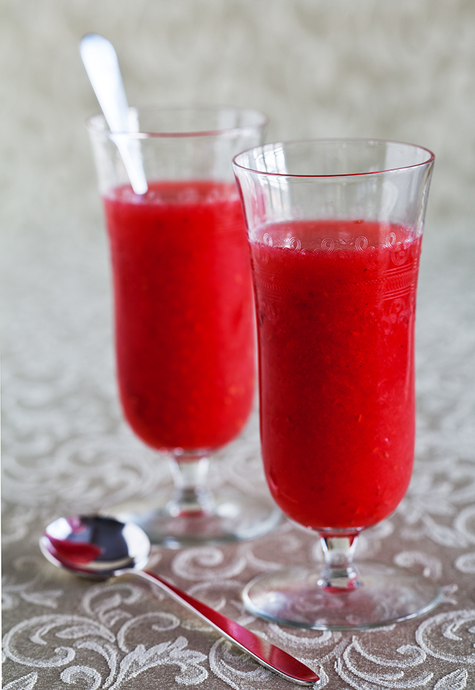 Cafe Lynnylu Raspberry and Champagne CrushThirsty Thursday