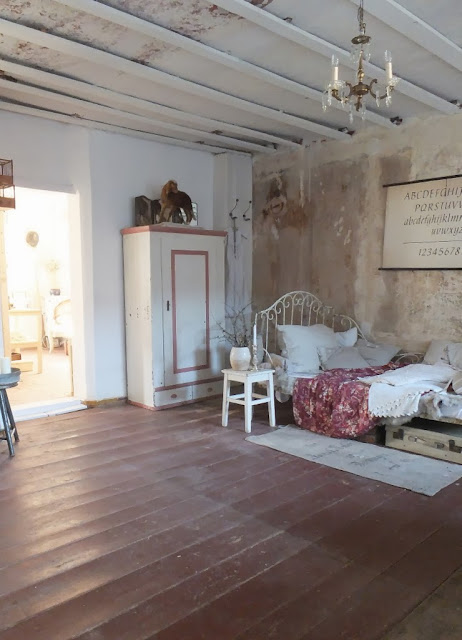 princessgreeneye: im Schlafzimmer einiges Neues...............