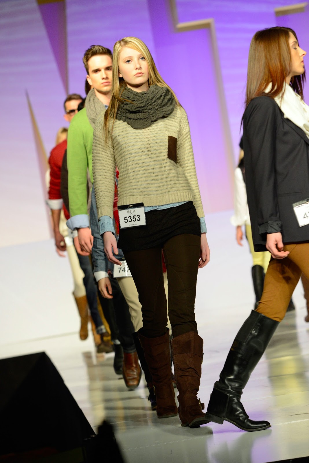 http://2.bp.blogspot.com/-hZceFGPiTyk/UUIpe5ZTuHI/AAAAAAAAKSU/30wx9xxnUR4/s1600/LA+2013+TEAM+FASHION0143.jpg