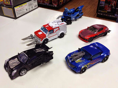 Transformers Prime wave 3 Vehicon, Hotshot, Knock Out, Ratchet, Arcee