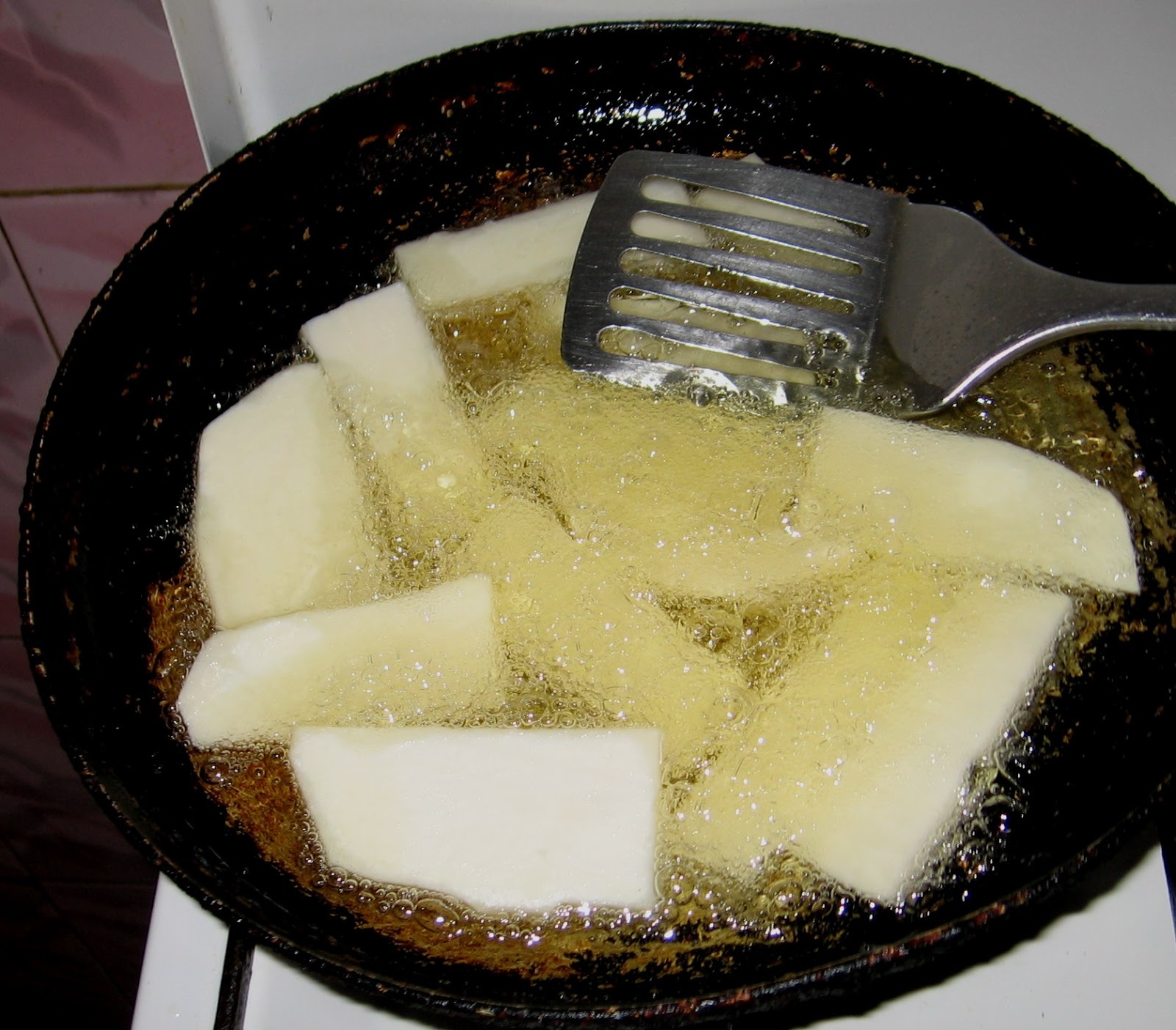 Fried Yam With Peppered Corned Beef