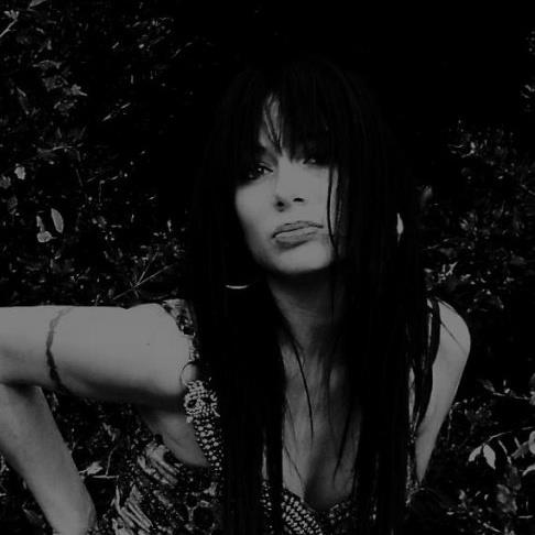 Ghimpele Ioana Popescu Beţiv Divă Sexy Si Cameristă Toate La Inceput De An Mi S A Părut Ok Să Accept Să Joc Tot Felul De Scenarii Mediatice