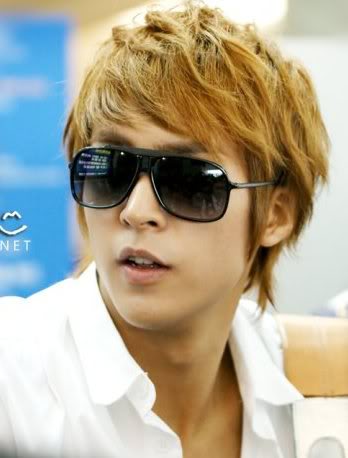 dongwoon photo