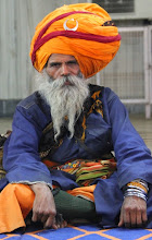 Sikh Man in temple, Delhi March 2012