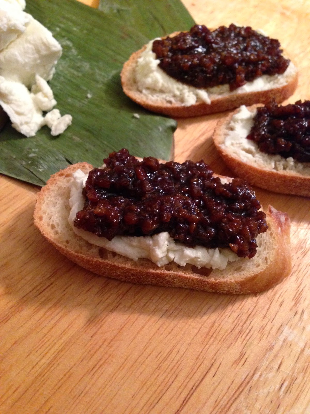 Bacon Jam and Goat Cheese Crostini