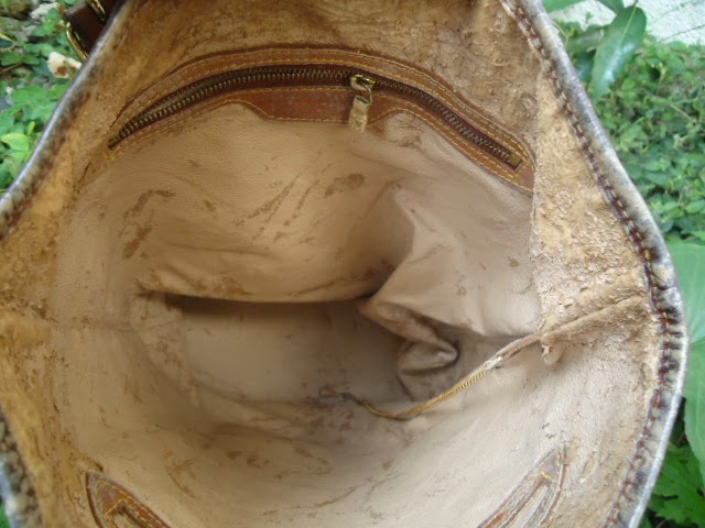 Restoration of Sticky Louis Vuitton Monogram Bucket Bag 27