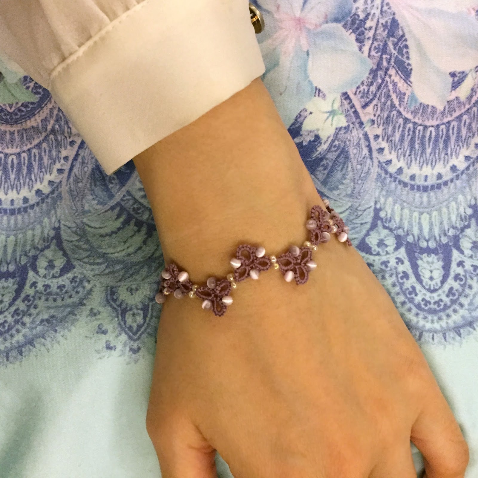 The Kim and I (Tatting Lace) Tatting Lace Free pattern) Triangle Noon