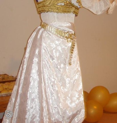 Veshje+Kosovare Download image Picture Jelek Per Nuse Comment On This Modele Fustana ...