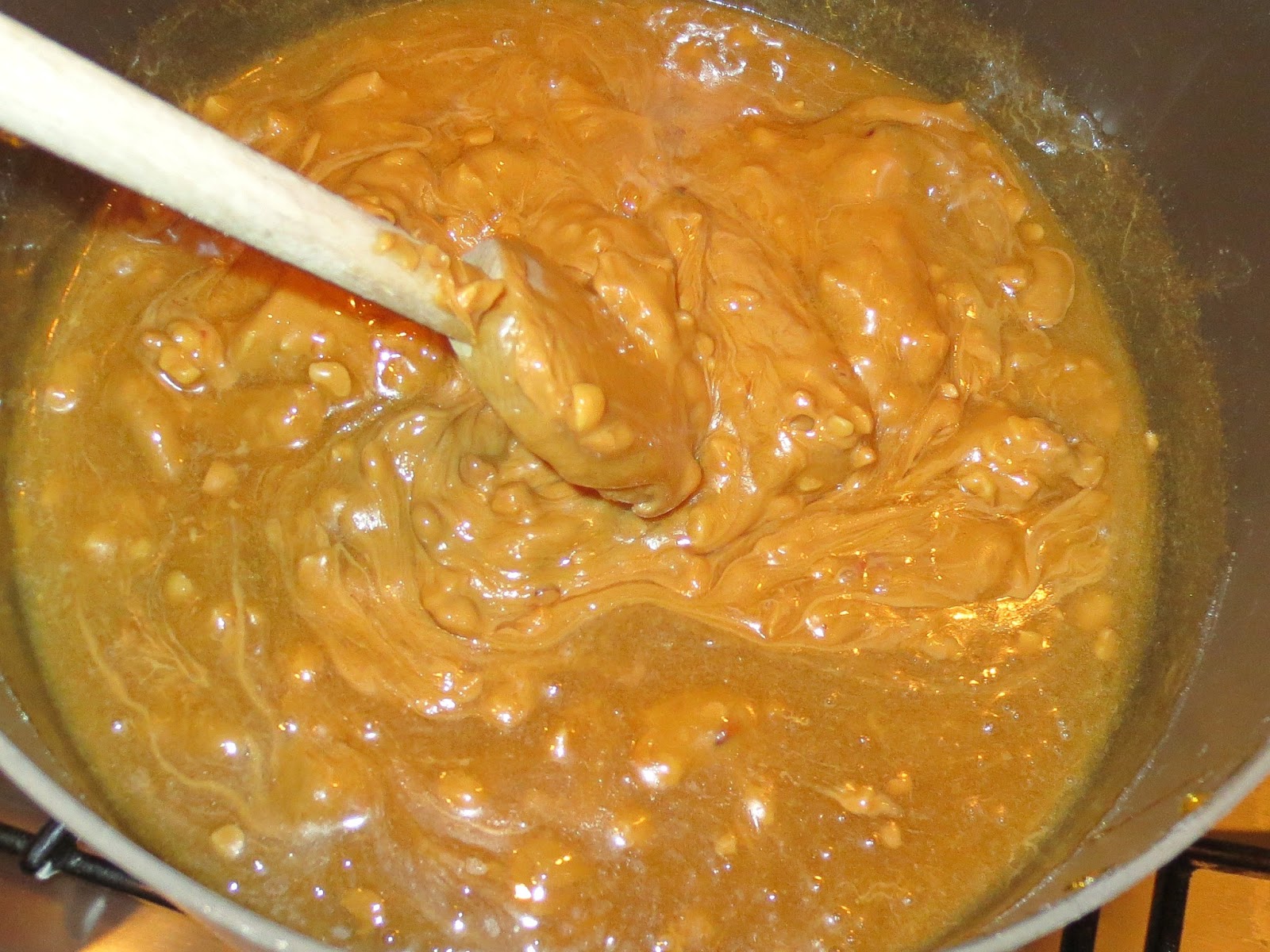 Kaitlin in the Kitchen Trisha Yearwood's "Miss Mickey's" Peanut Butter