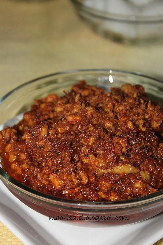 Moris Kitchen Sambal Ayam Kisar