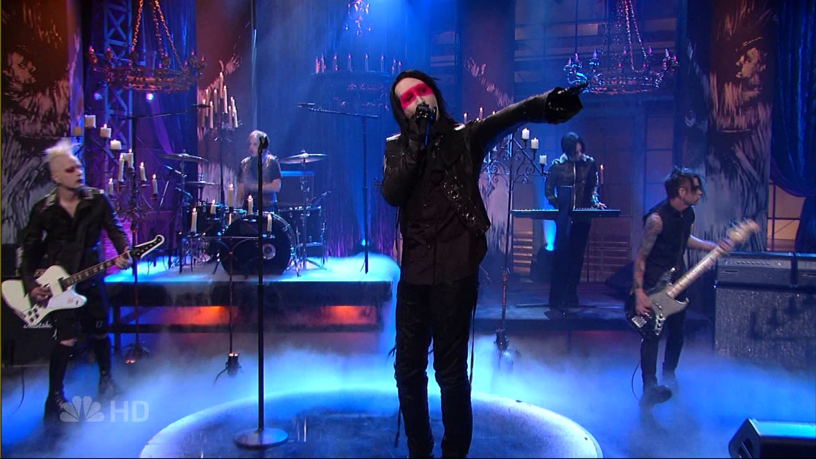 DARK CIRCLE ROOM Marilyn Manson This Is Halloween 31.10.2006 plus