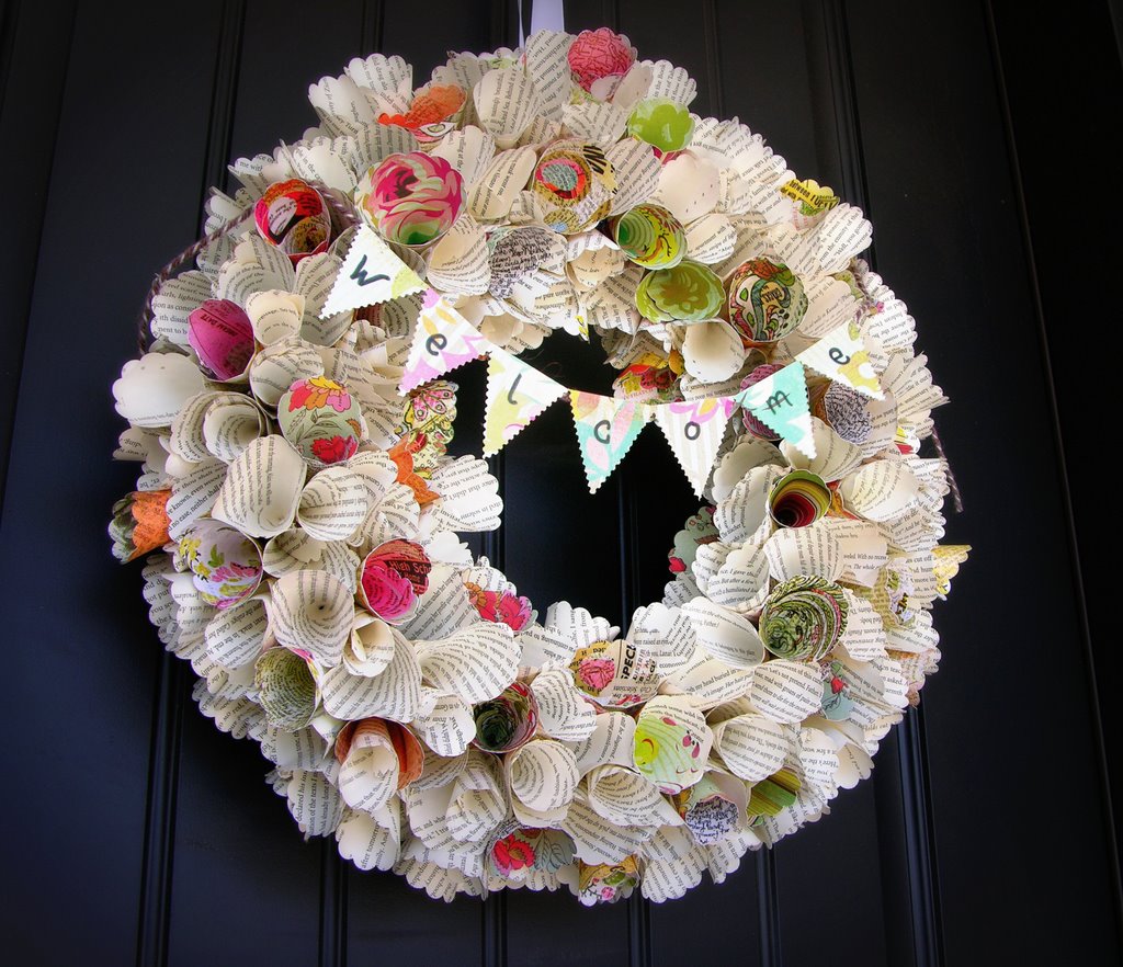 Awesome Paper Cone Wreath Tutorial