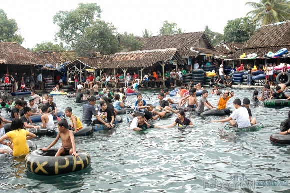 Pemandian Cikoromoy dan Batu Qur'an | Kang Mooel