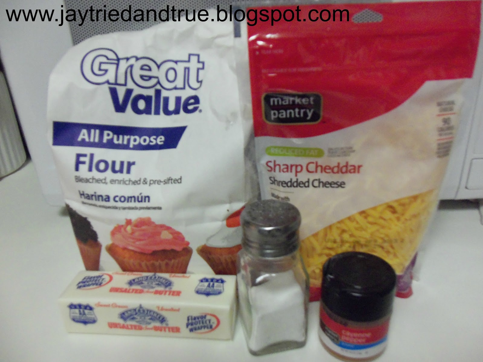 Jay Tried and True CheezIt Crackers