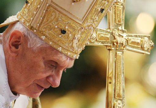 Paus Benedict XVI Bergabung Dengan Twitter Smantika