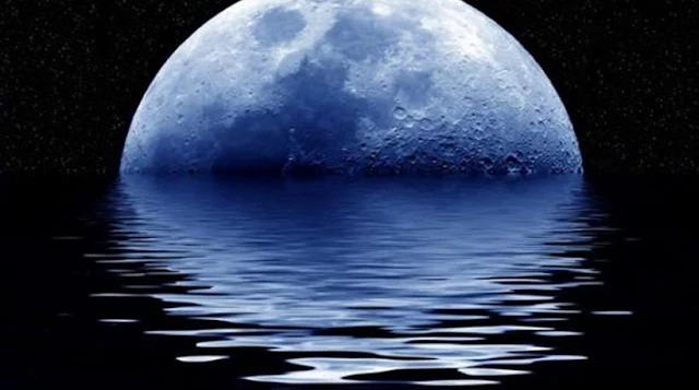 Τα μάτια στραμμένα στον ουρανό: Η σπάνια «Μπλε Πανσέληνος» θα εμφανιστεί στον ουρανό απόψε το βράδυ! (ΦΩΤΟ & ΒΙΝΤΕΟ)