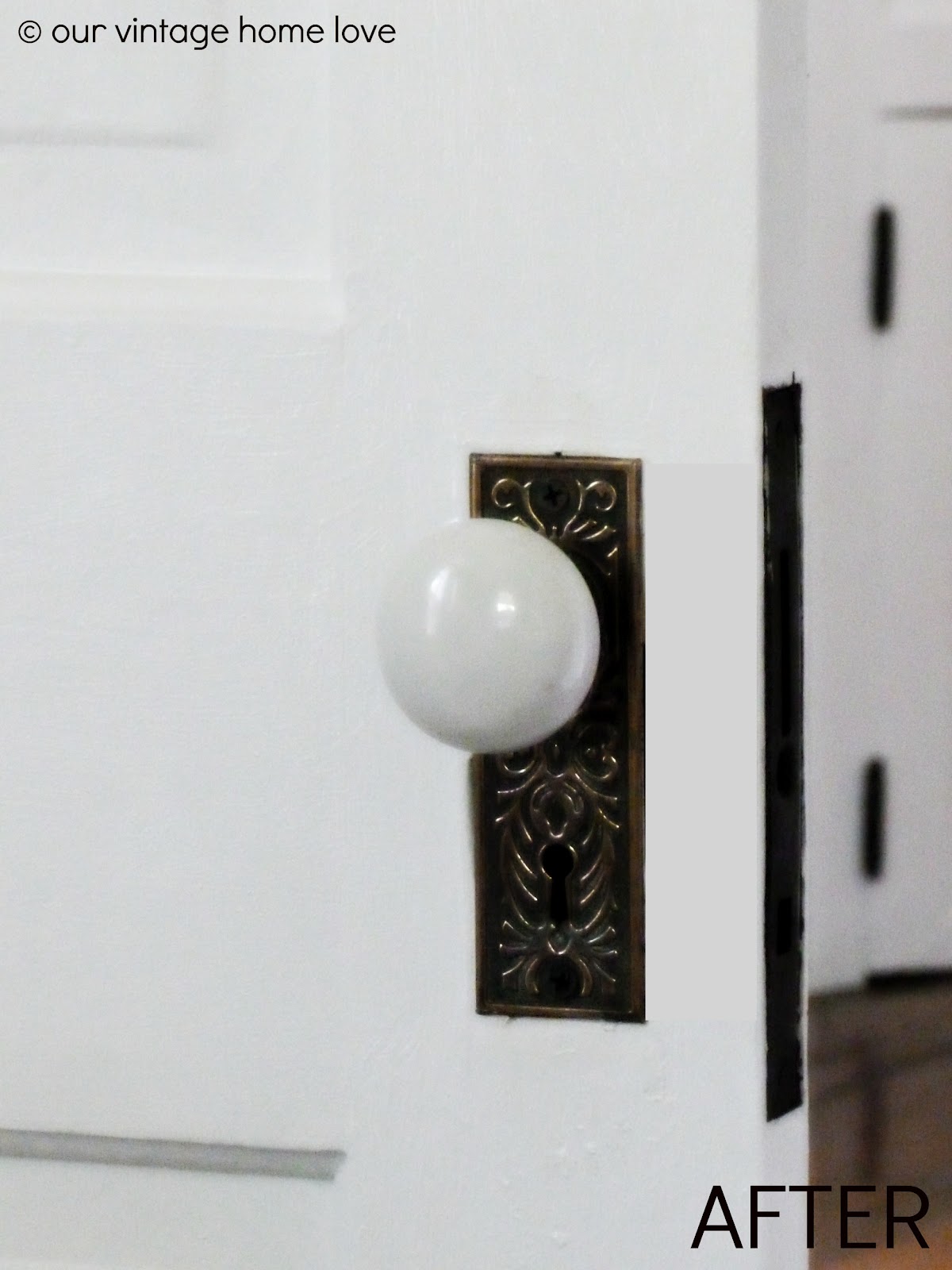 antique porcelain door knobs vintage porcelain vintage home love pocket doors and porcelain door knobs antique porcelain door knobs vintage porcelain vintage home love pocket doors and porcelain door knobs
