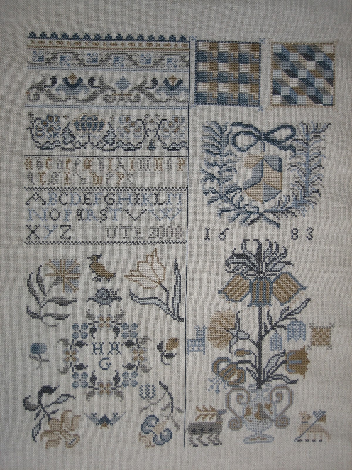 Werkstatt für historische Stickmuster: Die Wirkung der Farben