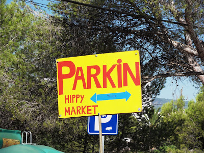 Sign for the Hippy Market Es Cana
