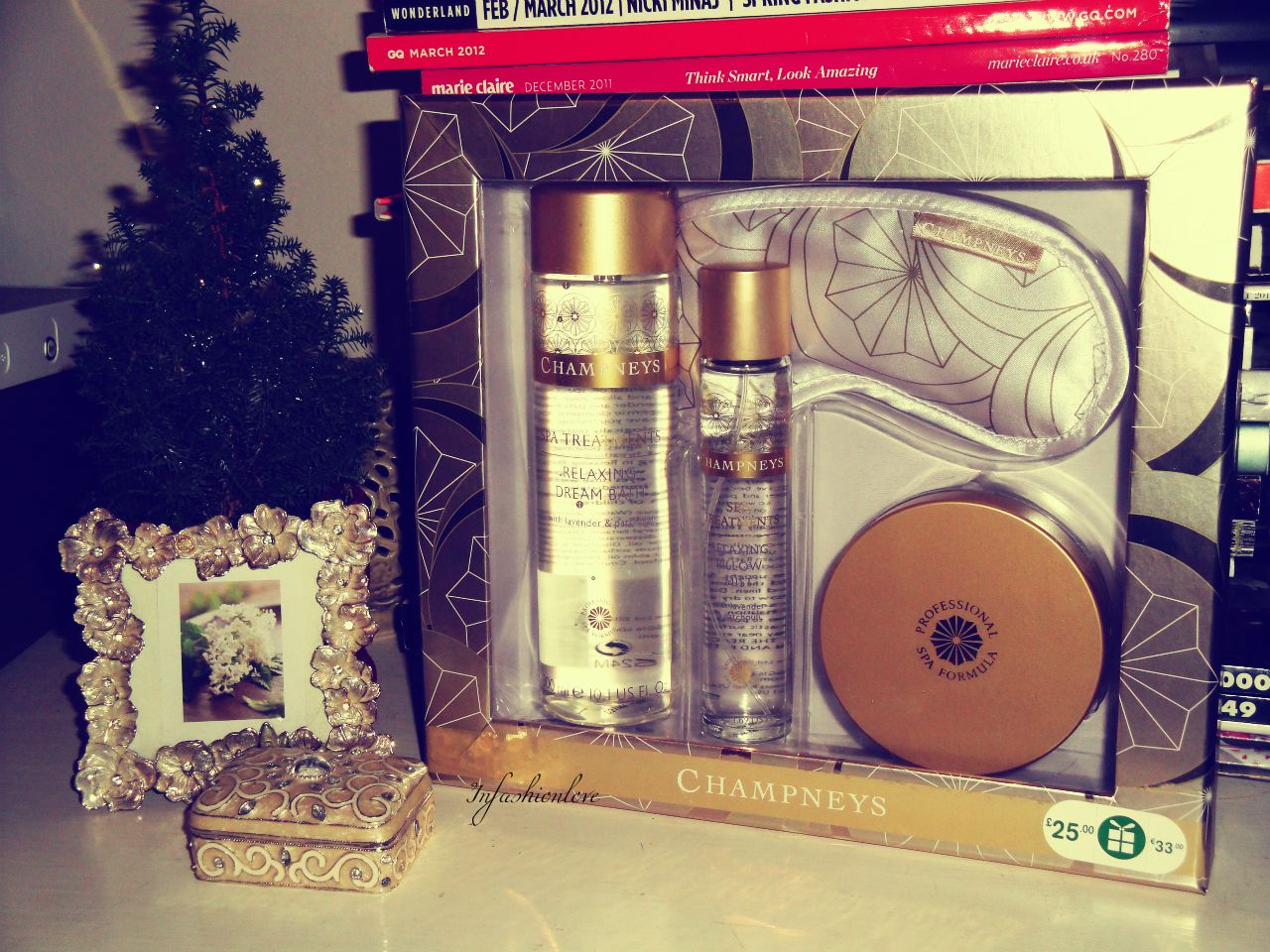 Gift Guide 2012 Champneys Relaxing Spa Treatment Gift Set!