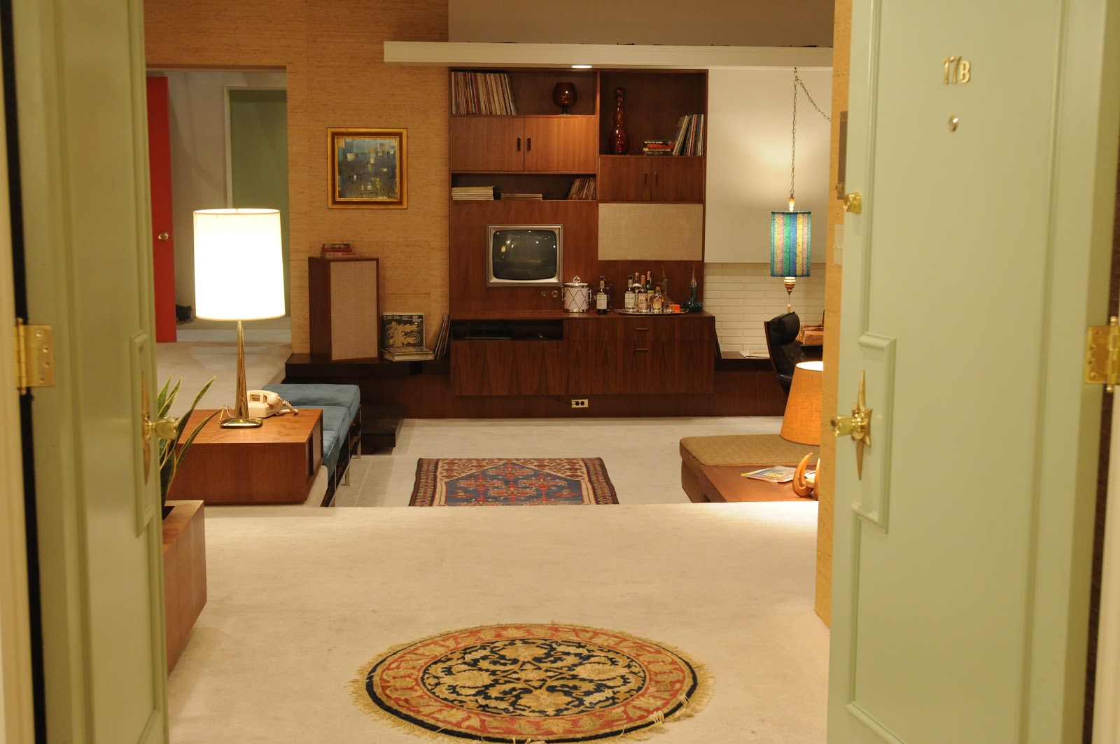 The Style Examiner Inside Don Draper’s Apartment