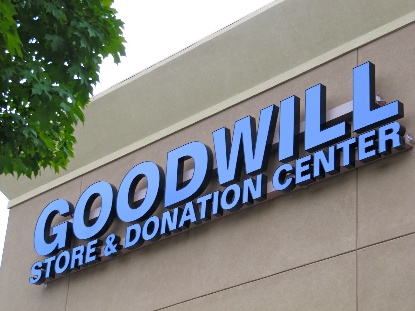 Wydeven Designs Senior Citizen Day at Atlanta Area Goodwill Stores